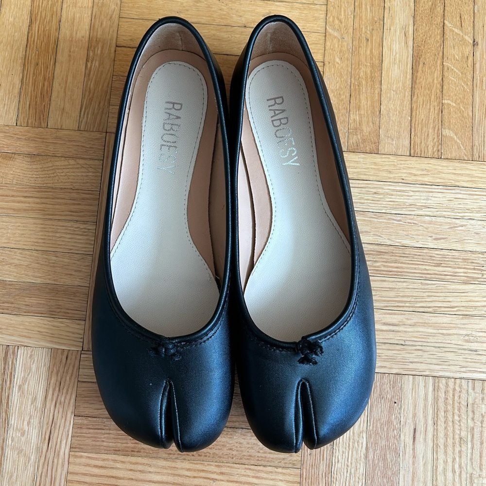Raboesy Tabi Flats!